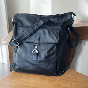 Gucci Black Leather Crossbody Bag